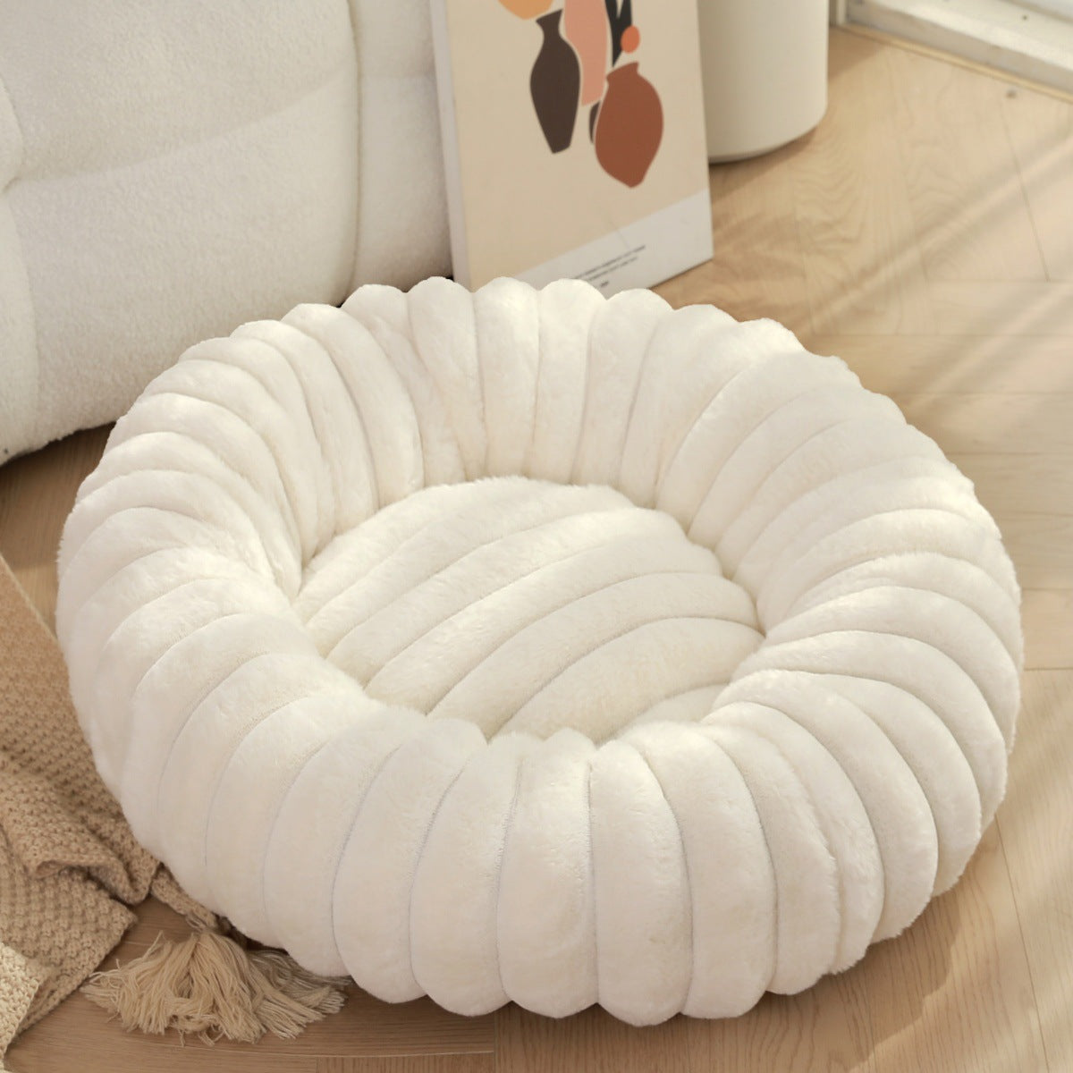Soft Plush Pet Nest Round Warm Winter Bed Kennel